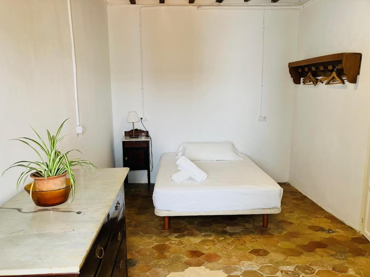 Hostal Pons Palma de Mallorca Buitenkant foto